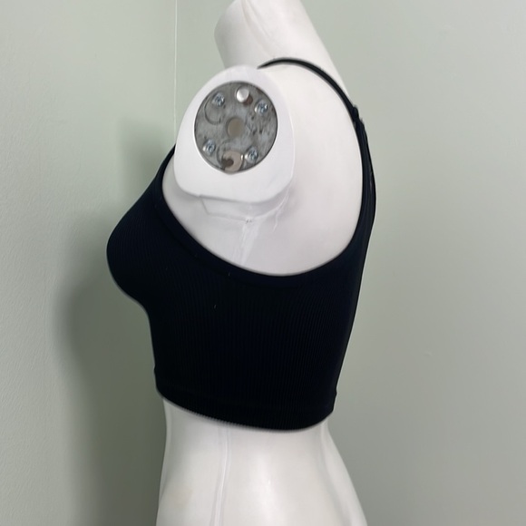 Free People Happiness Runs Long Crop Tank Black Size XS/S - Picture 7 of 10